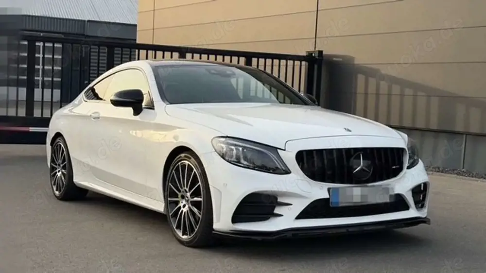 Mercedes-Benz C 300 C 300 (205.383)
