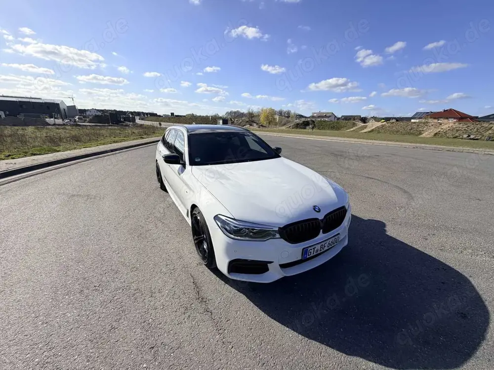 BMW 530 530d xDrive M-Paket / CarPlay
