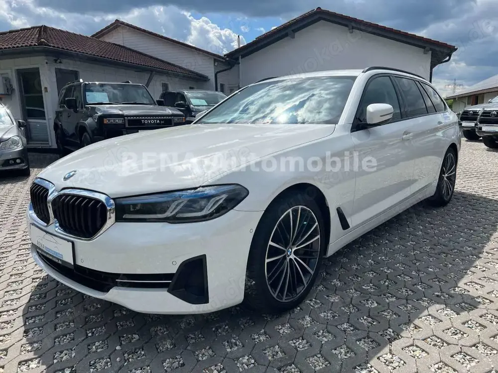 BMW 530 d xDrive Touring*Shadow-Line*19"LMF*Head-Up*