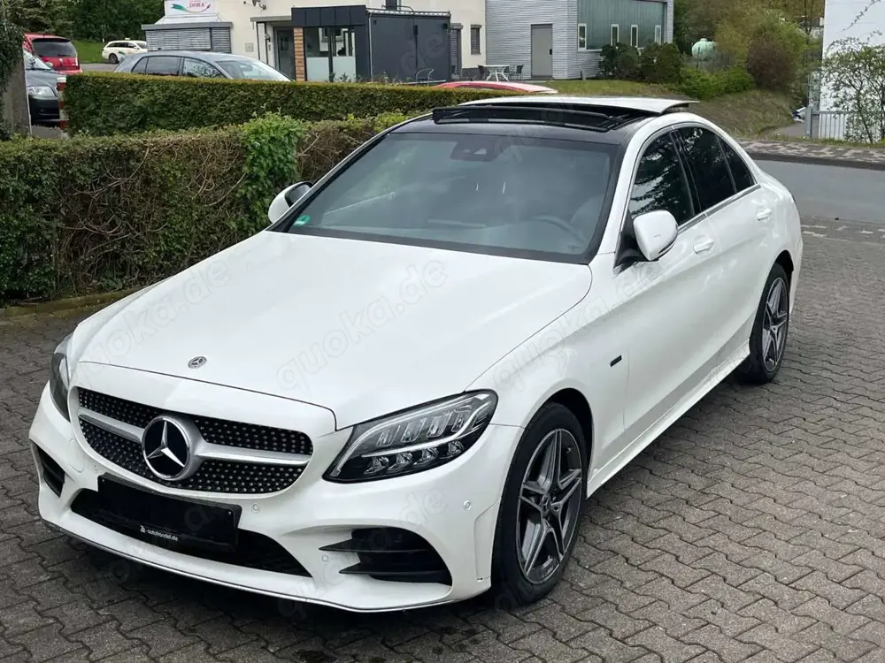 Mercedes-Benz C 300 de Limousine AMG Panorama LED Distronic