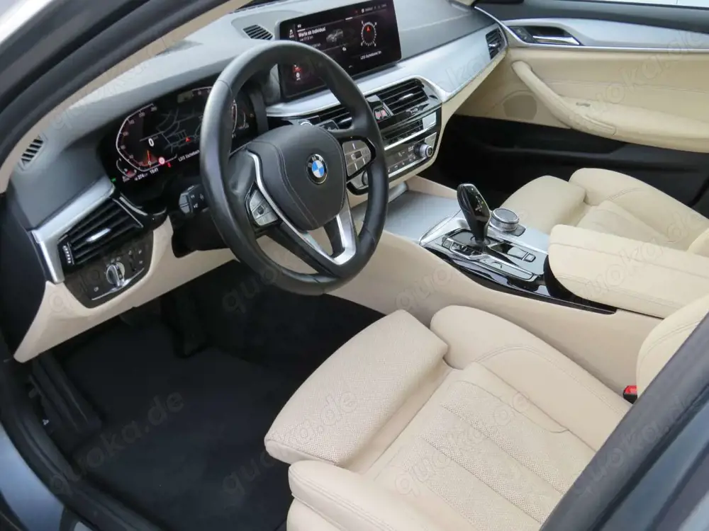 BMW 520 dA touring xDrive *HUD *360 GRAD KAMERA *ACC