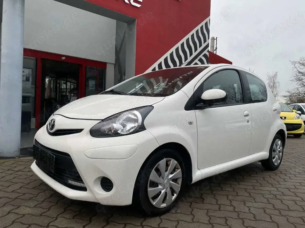 Toyota Others Aygo AYGO Cool Go NAVI Klima 5türig