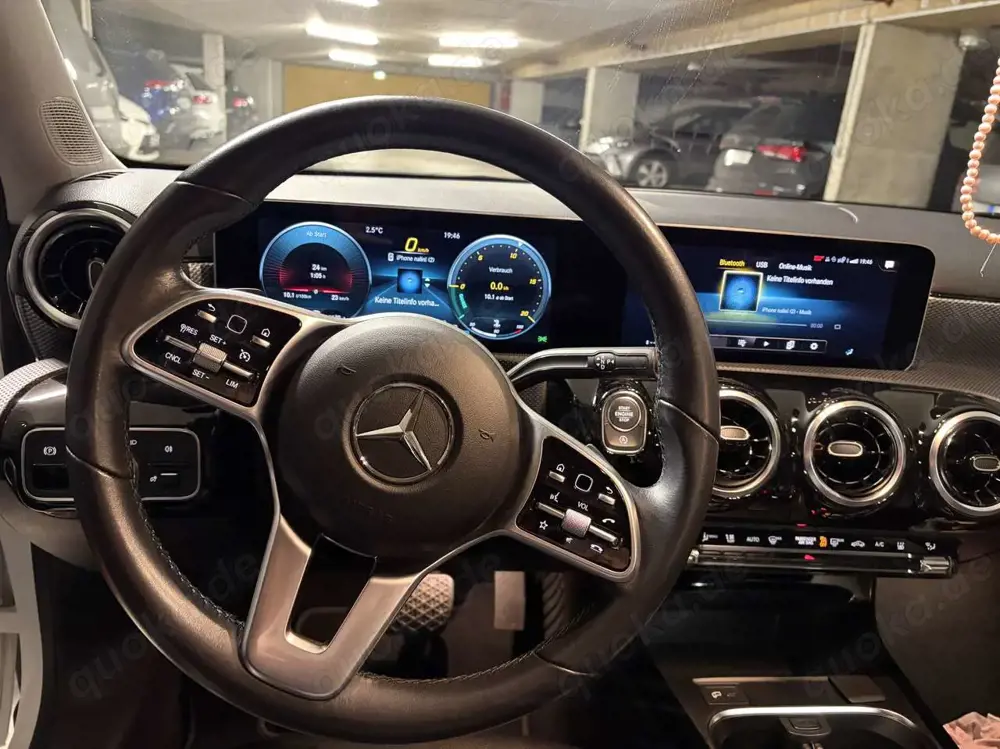 Mercedes-Benz A 220 A 220 (177.044) mit Standheizung und Sportsitze