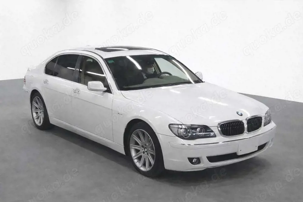 BMW 750