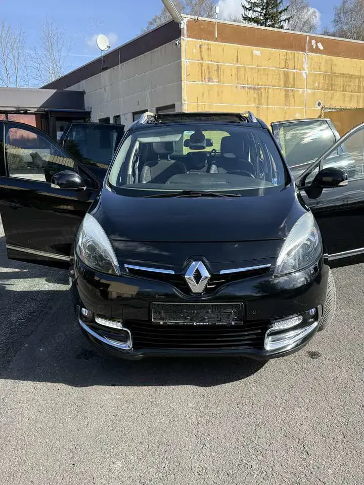 Renault Grand Scenic Energy dCi 130 Euro 6 SS Bose Edition