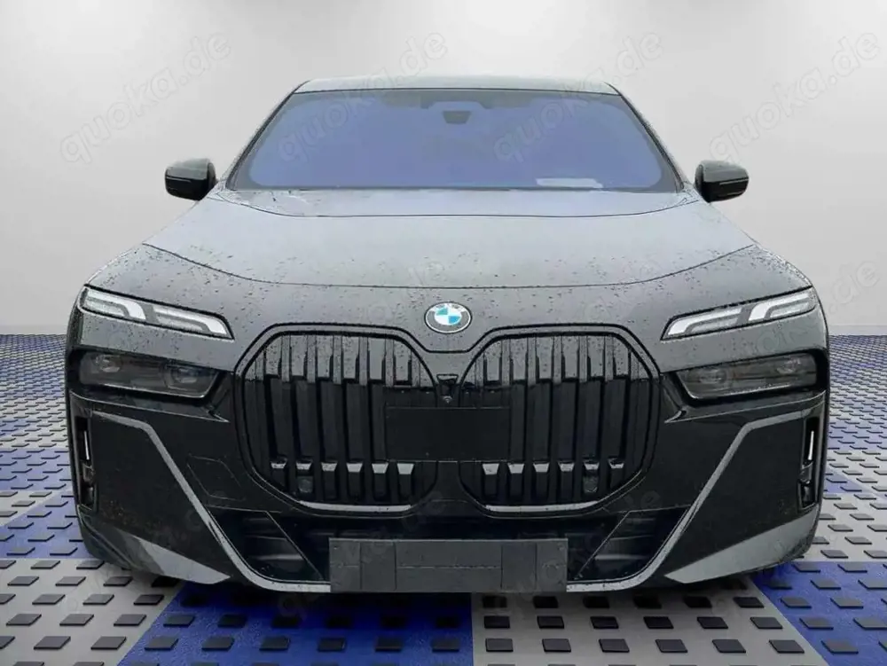 BMW 740 d xDrive BW ExcecutivS TV BRAUNMASSAGEVOLL