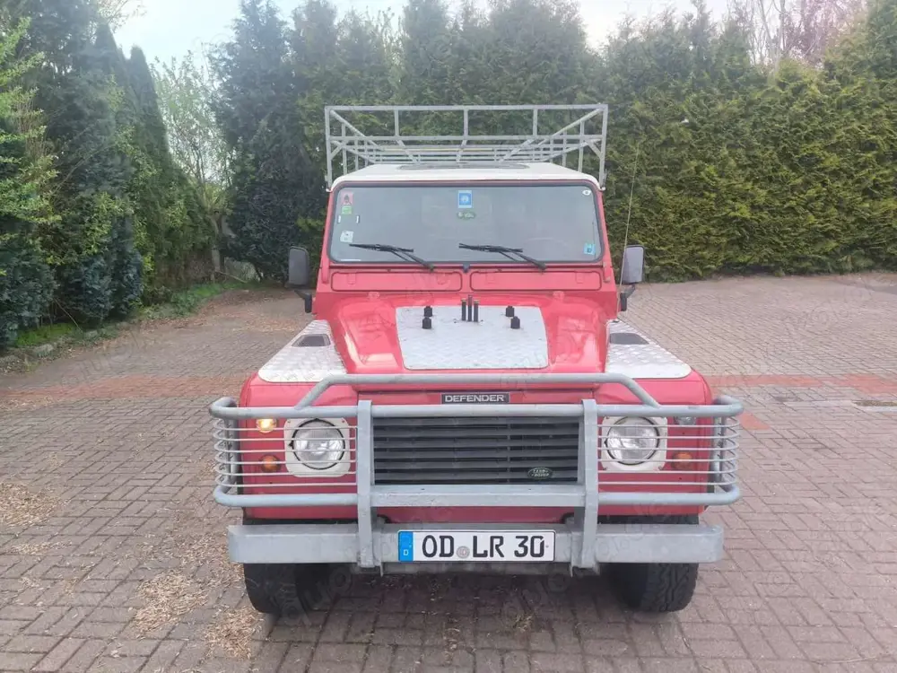 Land Rover Defender Typ 110 County