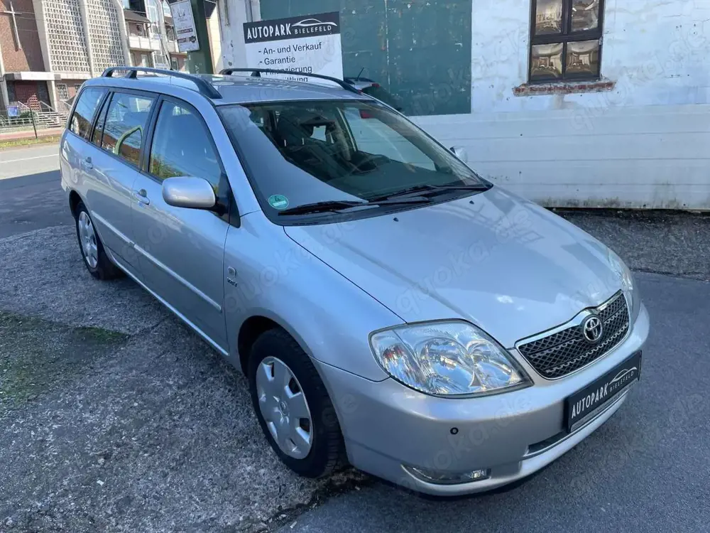 Toyota Corolla Combi 1.6 Automatik /Klima /PDC/Scheckh.