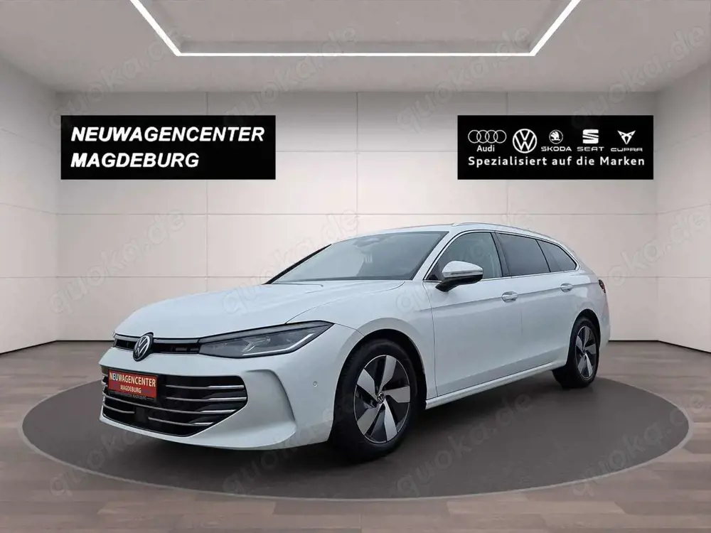 Volkswagen Passat Variant 2.0 TDI DSG ELEGANCE*IQ.LIGHT*AHK*360°KAMERA*el.HE