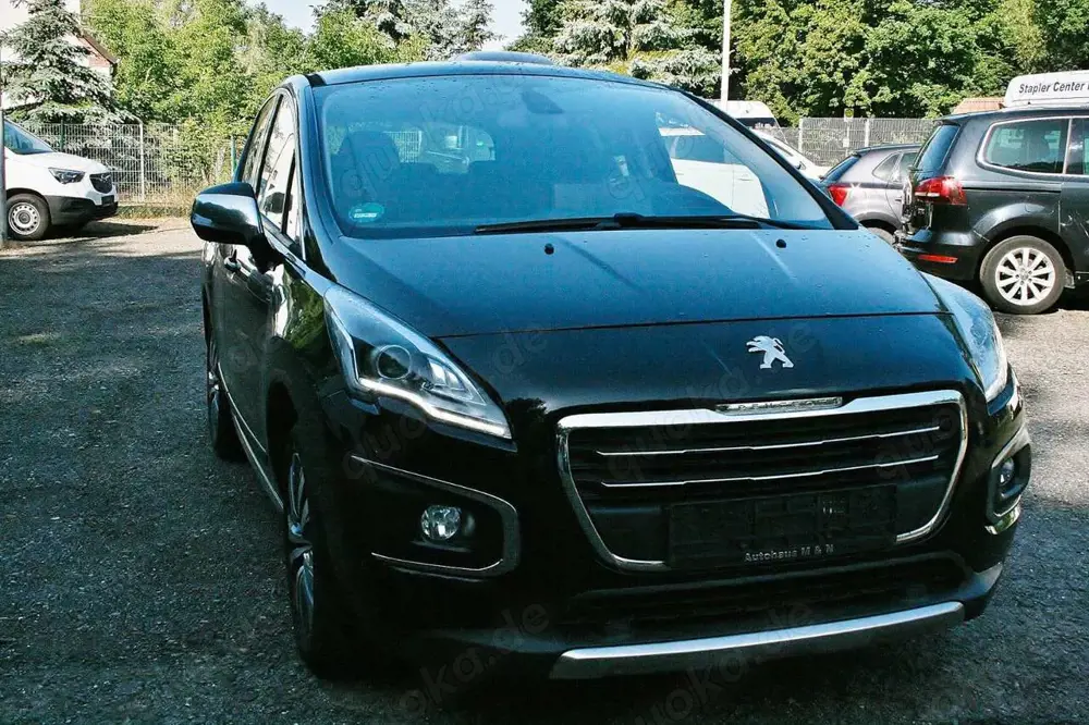 Peugeot 3008 Style+Navi+Sitzh+Xenon+Head-up+Kamera+Pano