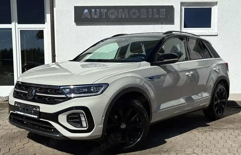 Volkswagen T-Roc R-Line Black 2.0 TSI DSG 4x4 NAVI ACC AHK