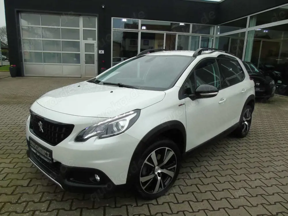 Peugeot 2008 GT-Line 1.2 PT 110Navigation, Sitzheizung vorne, S