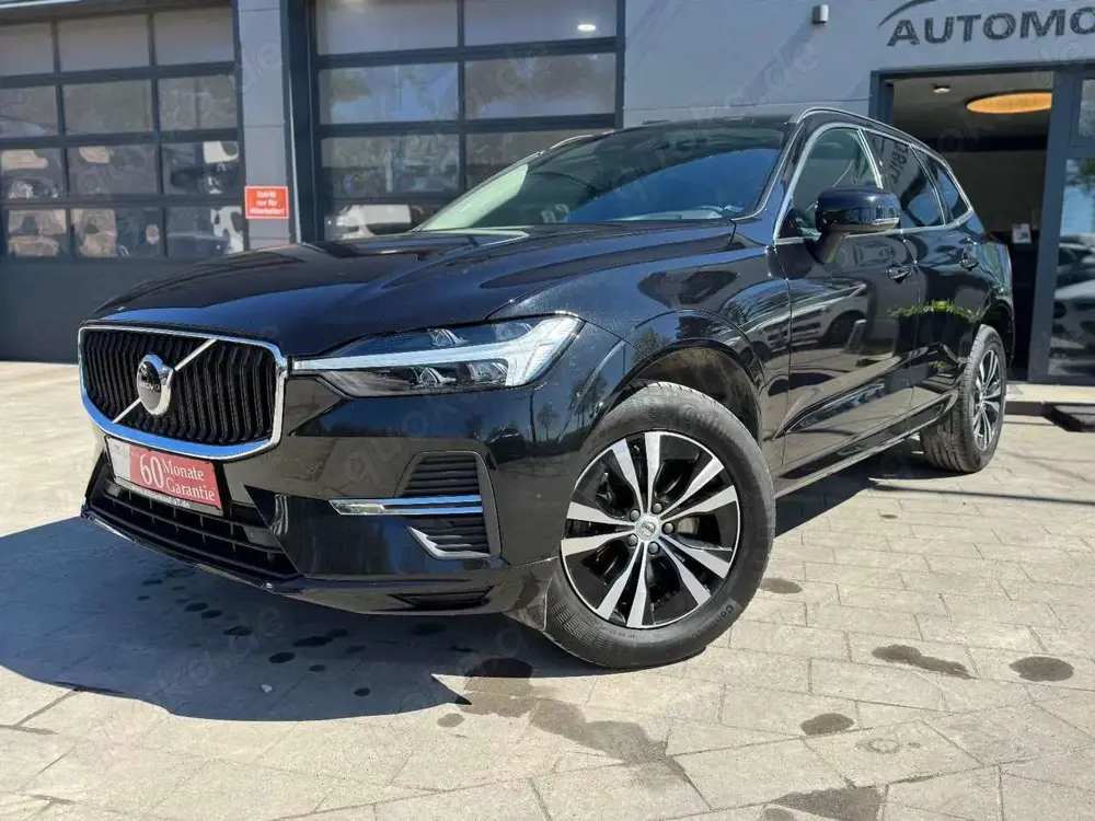 Volvo XC60 Momentum Pro *LEDER*