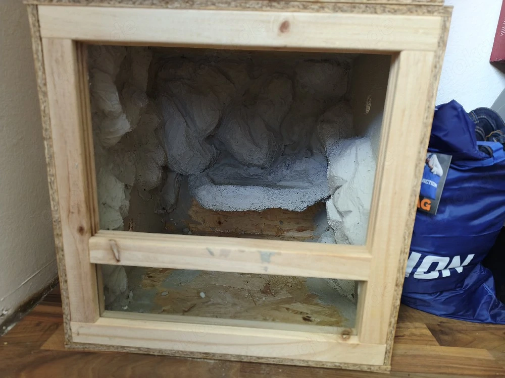 terrarien zu verkaufen 50x50x50cm