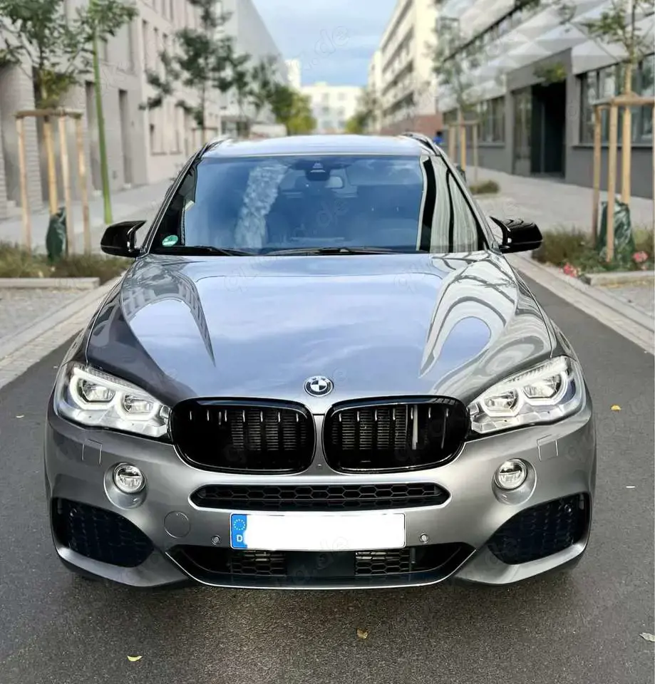 BMW X5 xDrive40d M Paket Standheizung Head UP AHK