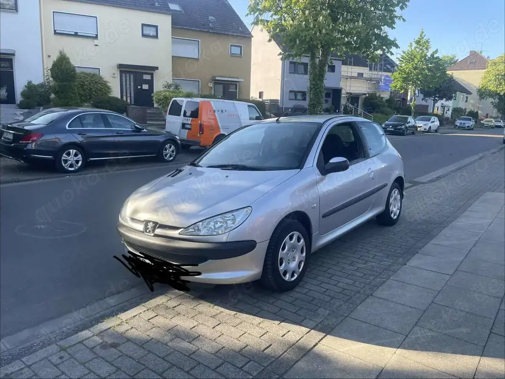 Peugeot 206