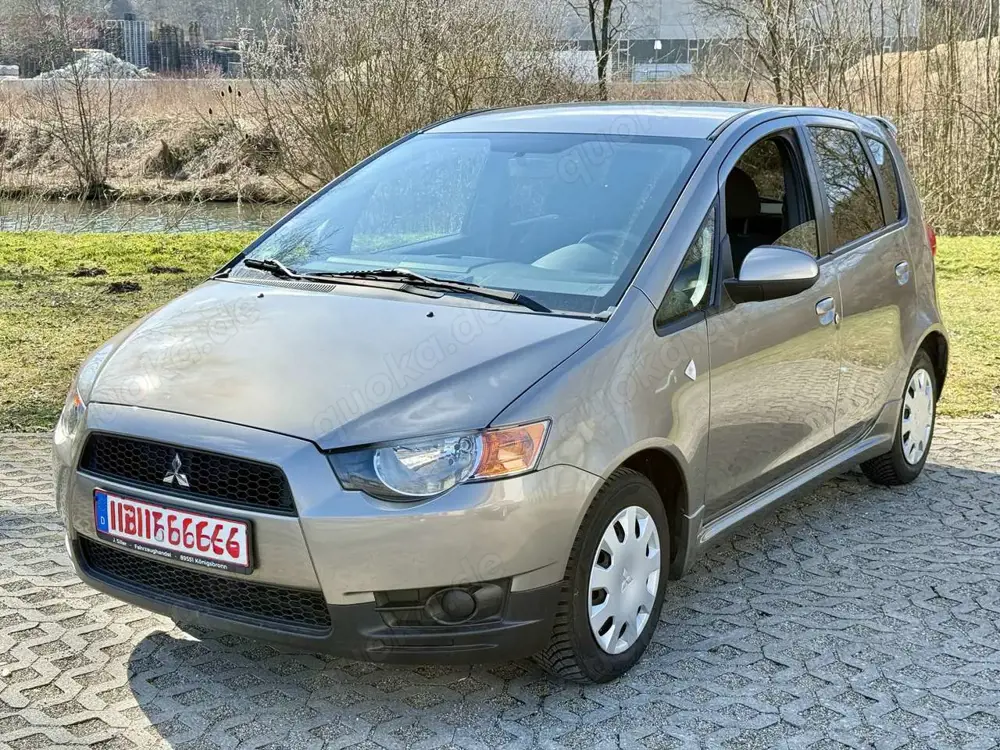 Mitsubishi Colt