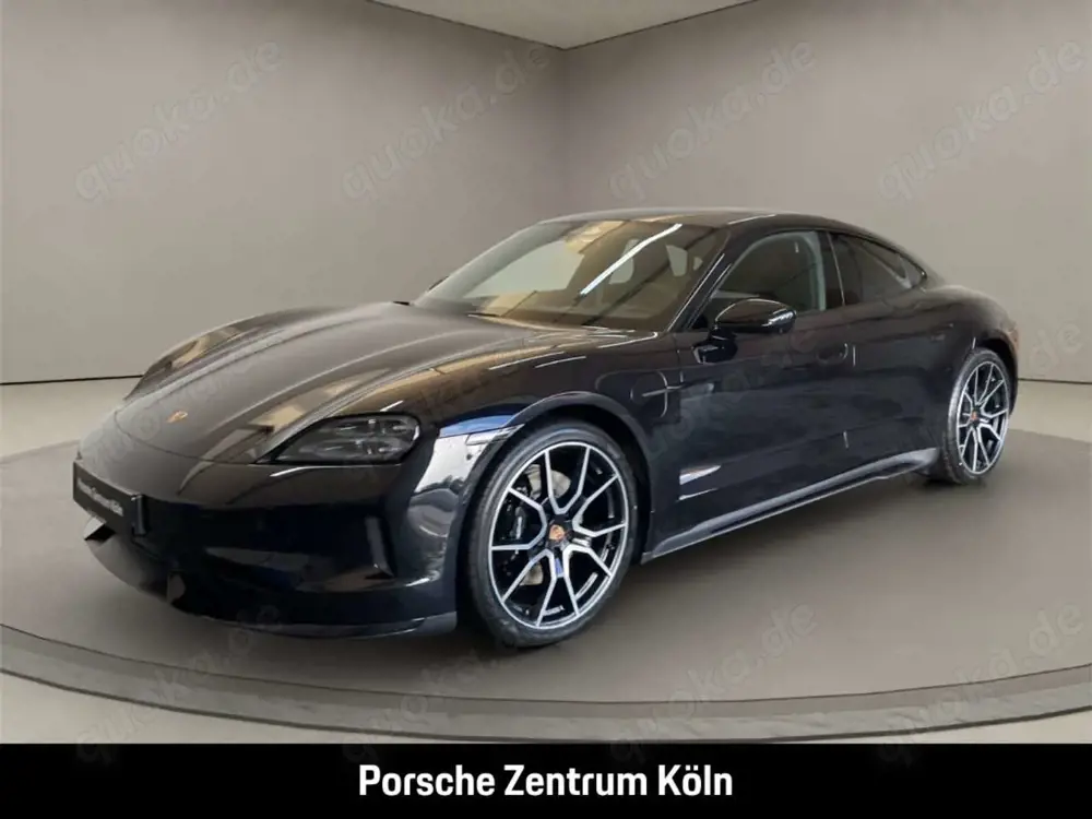 Porsche Taycan Black Edition HA-Lenkung InnoDrive BOSE