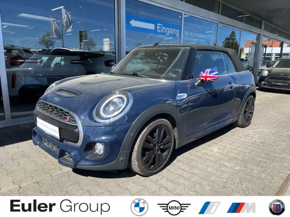 MINI Cooper S Cabrio JCW Trim 17''LMLeder Navi RFK H/K LED Parkass.