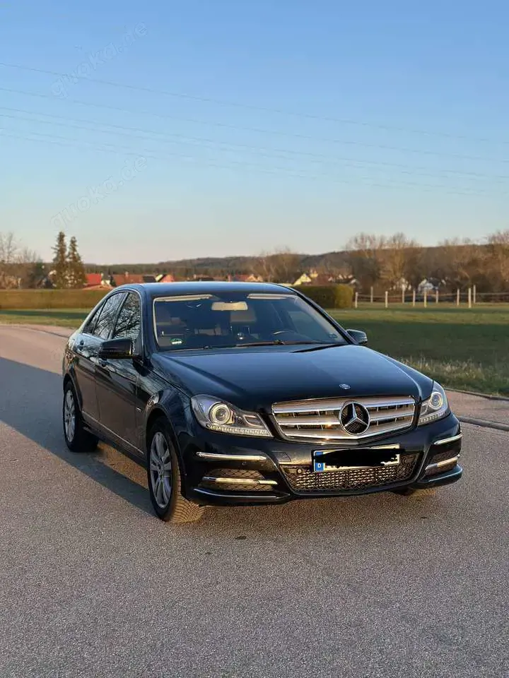 Mercedes-Benz C 200 C 200 CGI BlueEfficiency (204.048)