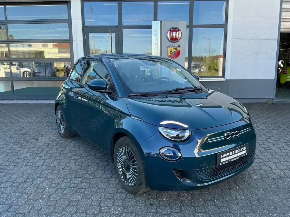 Fiat 500e Icon Lim 42 kWh *Komfort-  Winterpaket*