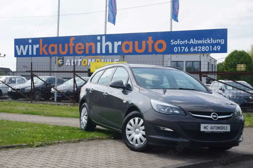 Opel Astra J Sports Tourer Edition*KLIMA*TEMPOMAT*PDC