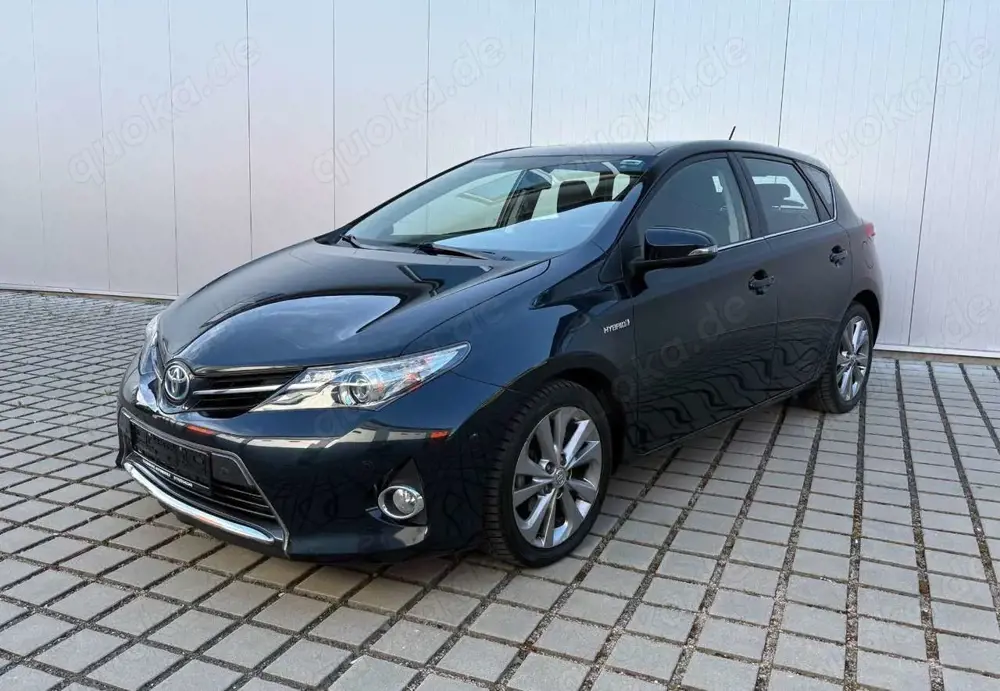 Toyota Auris Hybrid 1.H NAVI KAMERA TOYOTA-GARANTIE