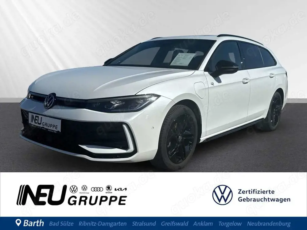 Volkswagen Passat R-Line Variant 1.5 eHybrid DSG NAVI LEDER