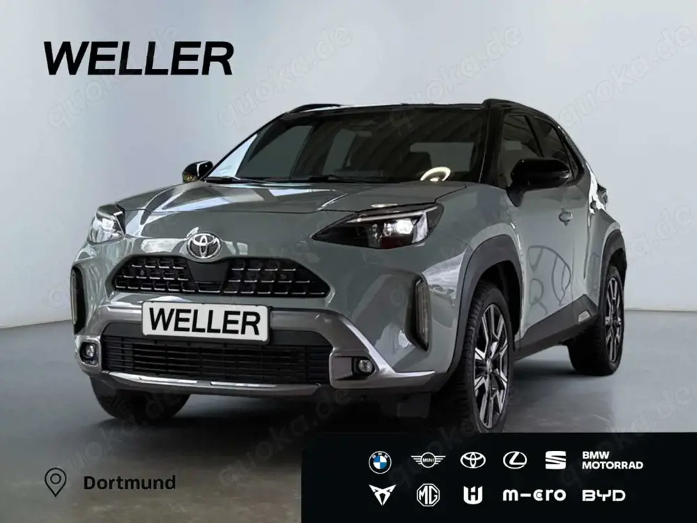 Toyota Yaris Cross Hybrid 130 1.5 AWD-i Premiere Edition HUD