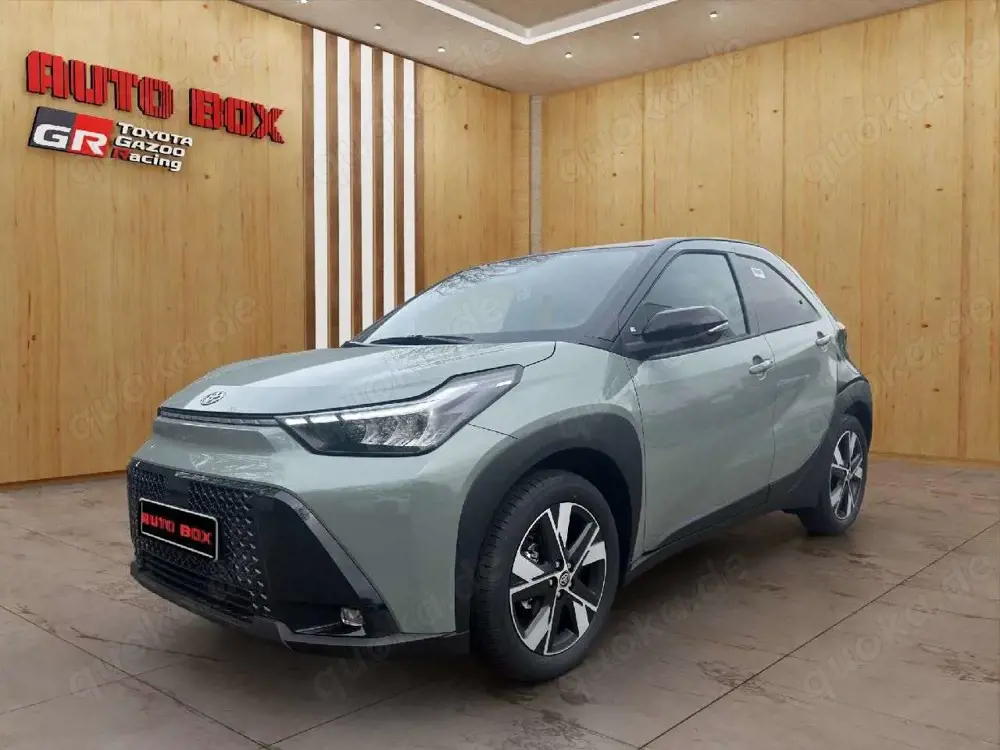 Toyota Others Aygo X Hybrid Teamplayer