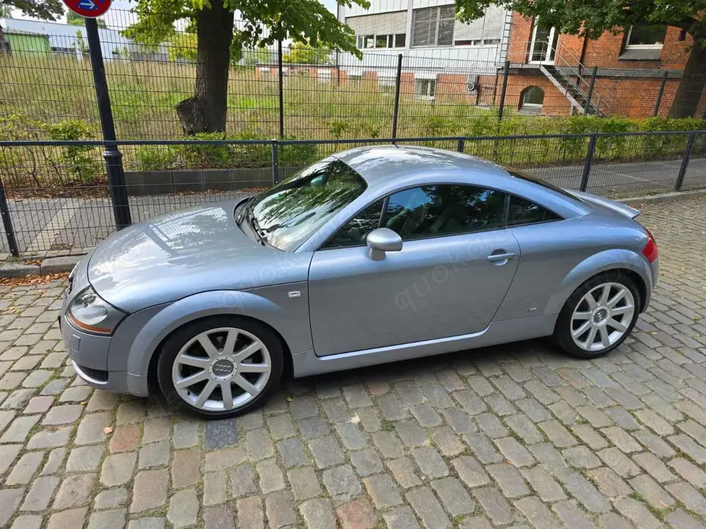 Audi TT Audi TT Coupe 1.8 T quattro