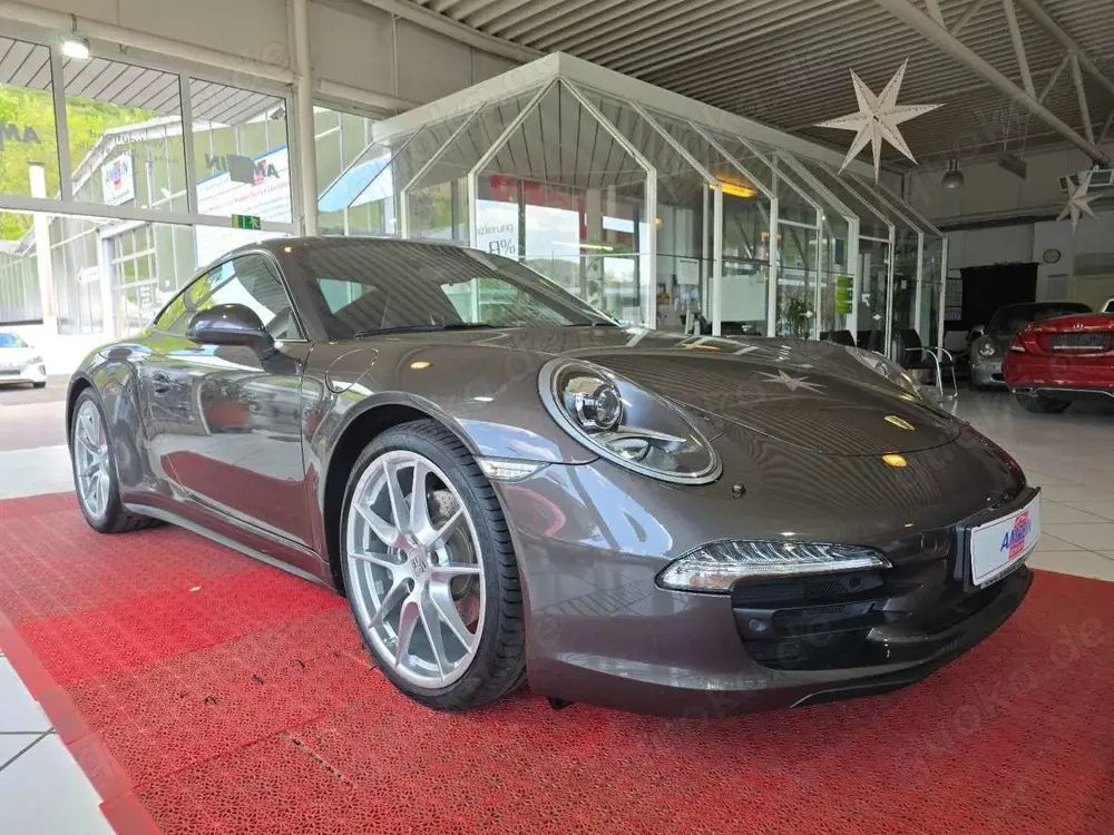 Porsche 991 911 Carrera 4 SPORT CHRONO 1.HAND+SPORTABGAS