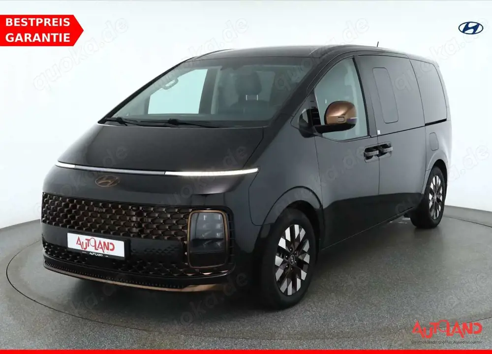 Hyundai STARIA 2.2 CRDi Signature 4WD LED Navi 360° Bose