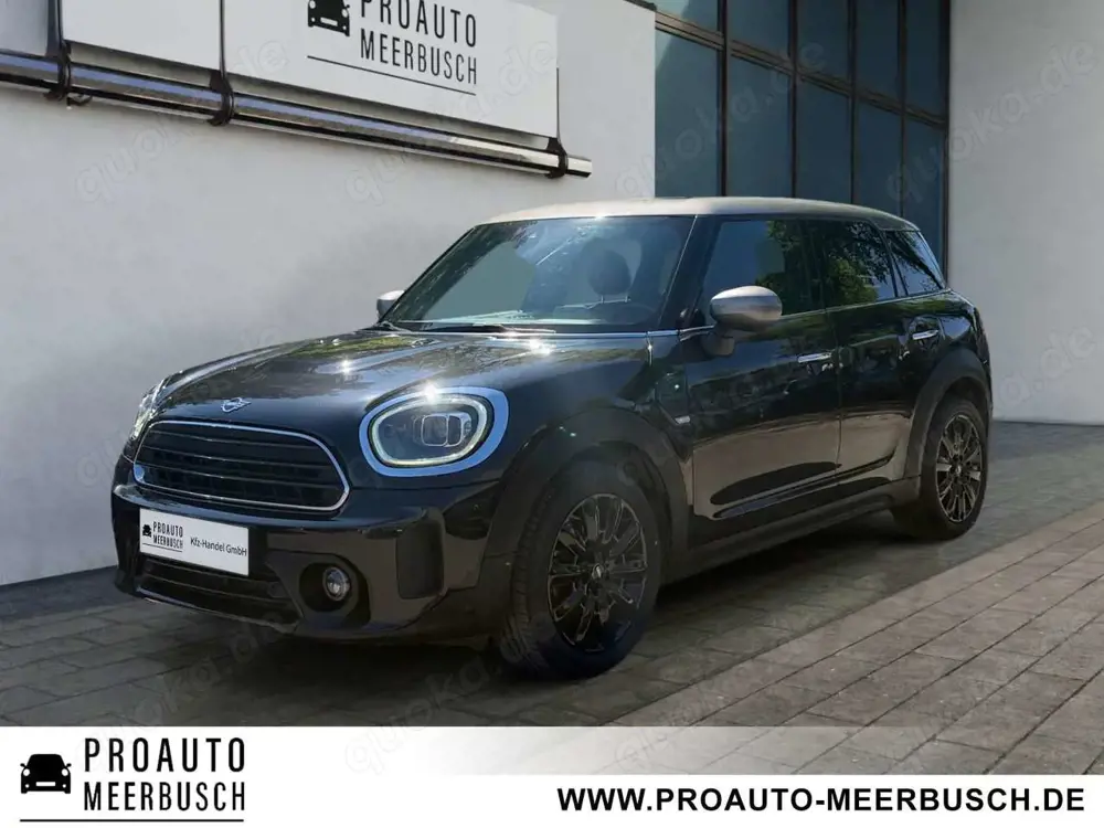MINI Cooper Countryman Yours Trim PANO/HUD/MMRY/ACC