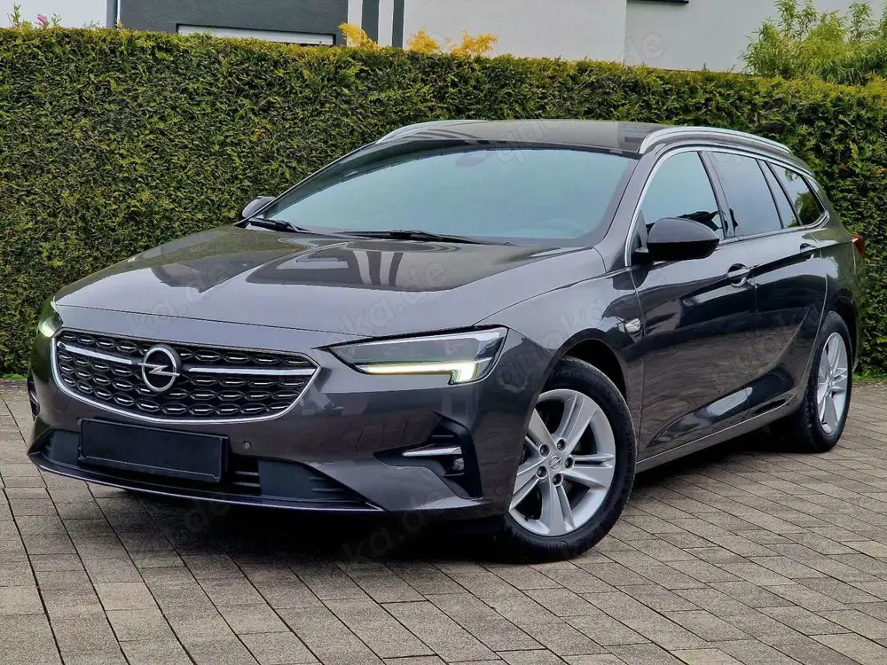 Opel Insignia B ST Business Premium (Automatik, AHK)