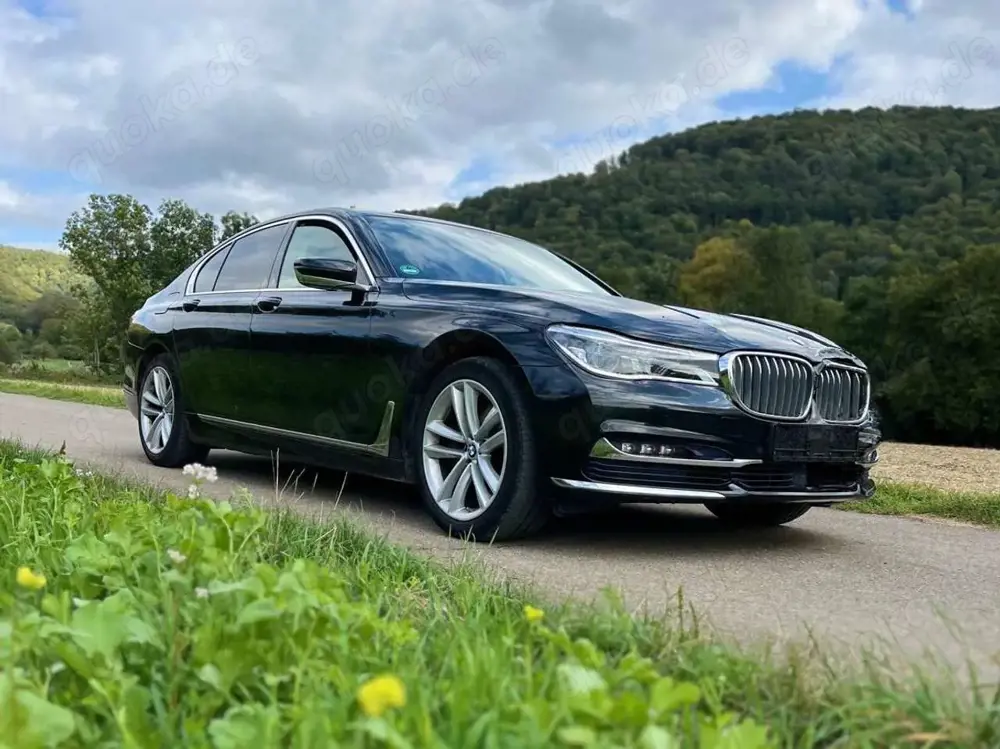 BMW 740