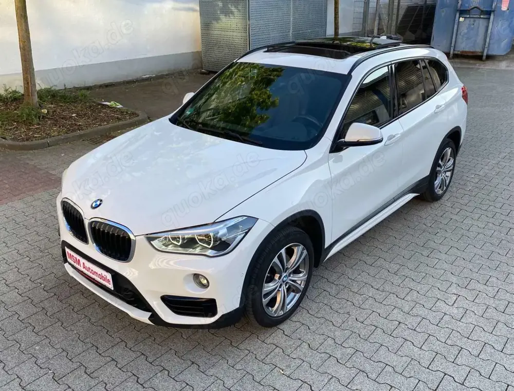 BMW X1 sDrive18d/Kamera/Panorama/HuD/ACC/Spurhalte