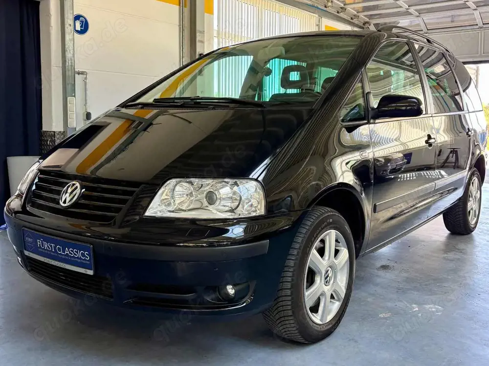 Volkswagen Sharan Sharan 2.8 V6 Highline XENON LEDER NAVI PDC