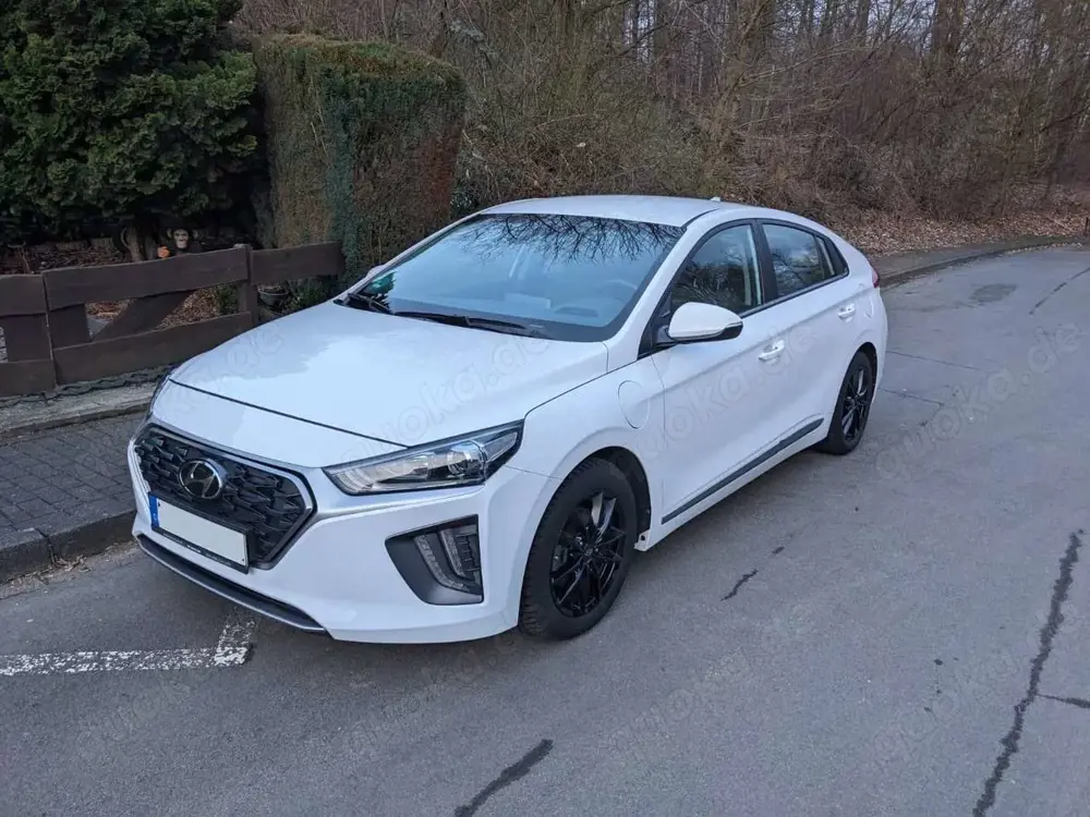 Hyundai IONIQ IONIQ Plug-in-Hybrid Plug-in-Hybrid 1.6 GDI Trend - AHK  Garantie