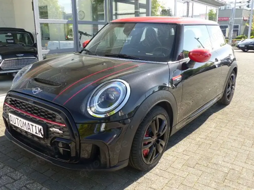MINI John Cooper Works John Cooper Works 2.0 Essential Trim Aut.*PANO*NAV