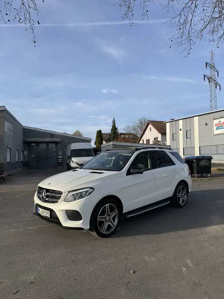 Mercedes-Benz GLE 350 d 4Matic 9G-TRONIC AMG Line