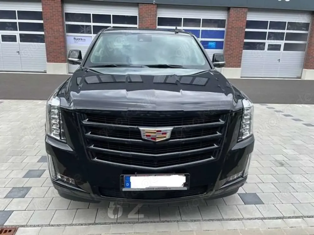 Cadillac Escalade 6.2 V8 AWD AT Platinum