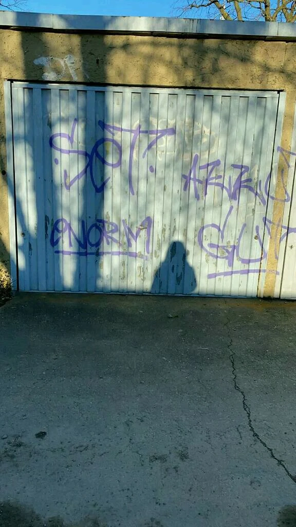 Garage in Senftenberg zu vermieten 