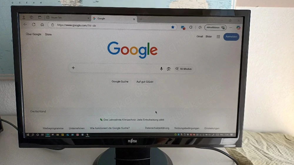Fujitsu Display SL3230T. So gut wie neu. 