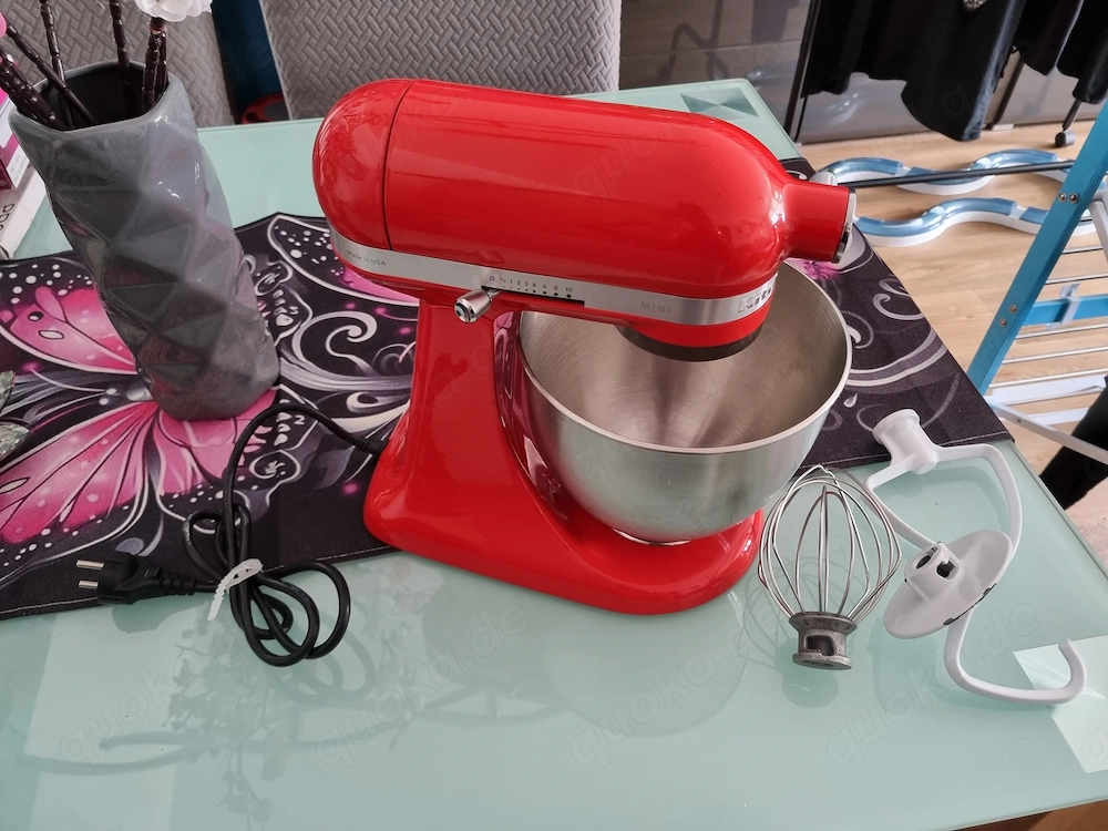 KitchenAid mini in Rot mit  Unbenutzten Zubehör 