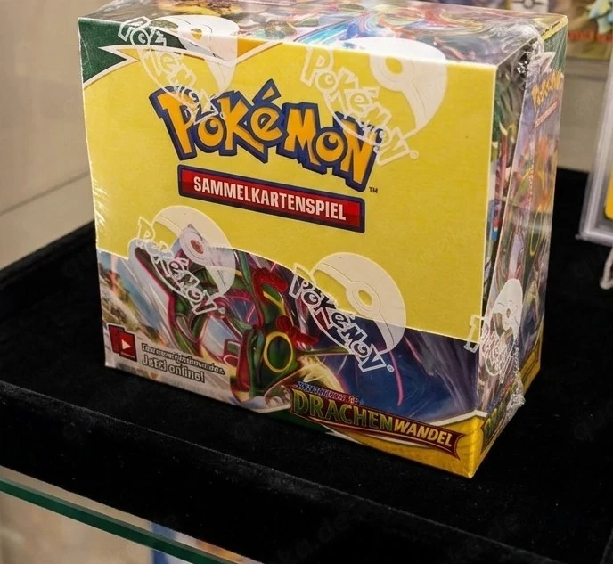 Pokémon Sammelkartenspiel: Drachenwandel (Evolving Skies) Booster Display   OVP & Neu