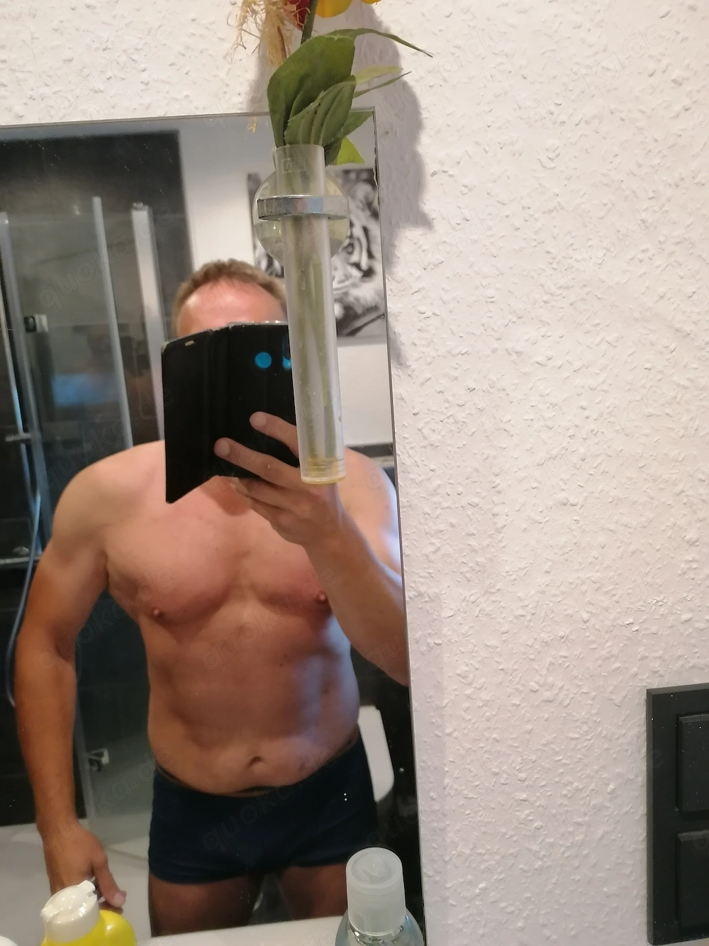 Suche Paar für Spass zu dritt. 