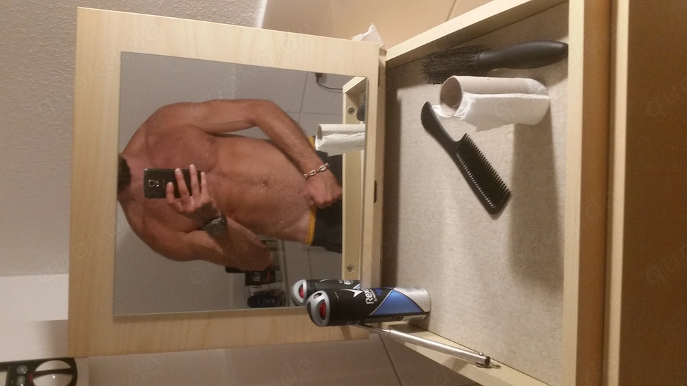 Bin Alex 33 Jahre alt und suche nach Spaß mit netten Frauen 