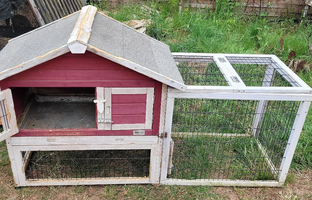 Großer Kaninchenstall inkl Gehege