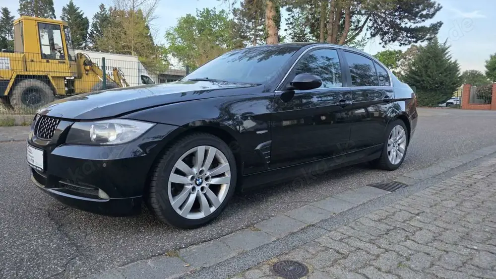BMW 325 i 3 Limousine M Paket TÜV NEU Garantie